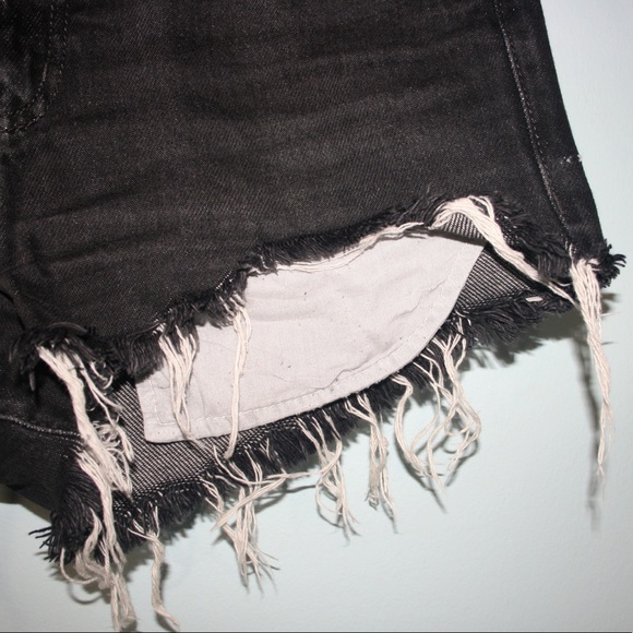 Black Denim High-Waisted Shorts - Picture 4 of 4